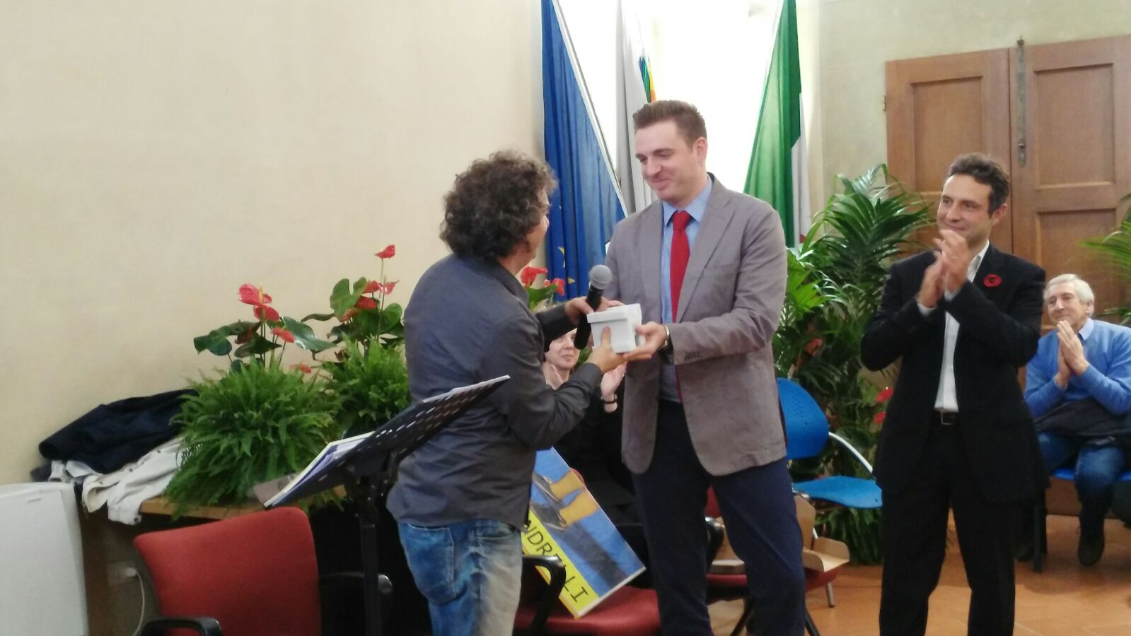 Andrea Muzzi riceve il Villa Vogel Cultura 1